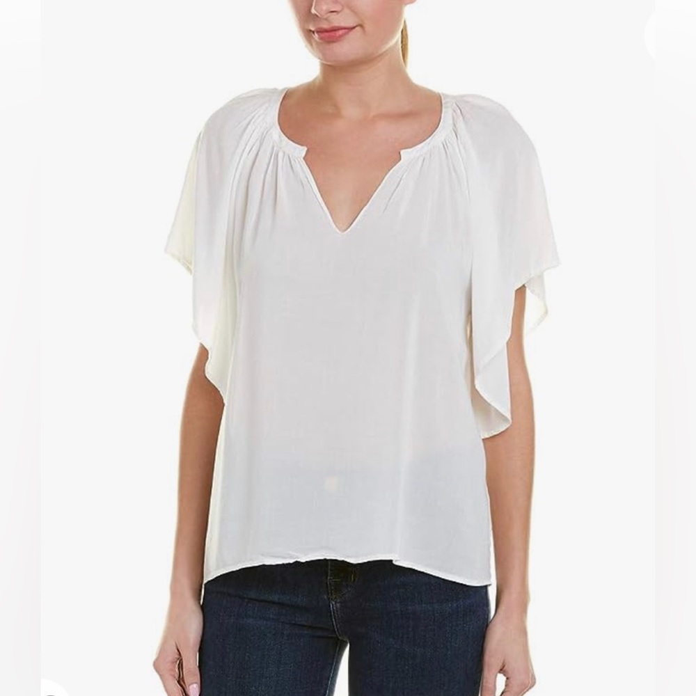 Velvet by Graham & Spencer top.  Size medium.